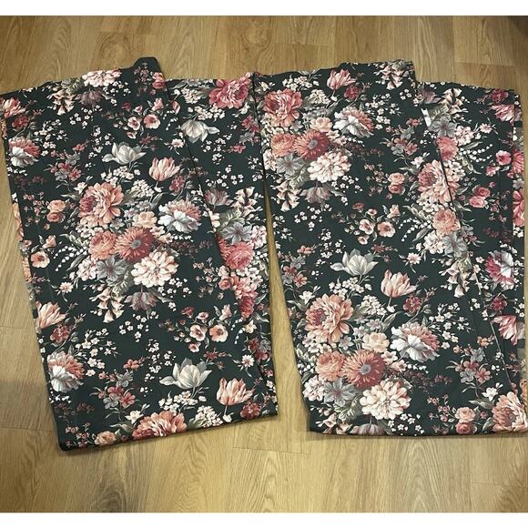 Vintage Croscill Granada Green Floral Valance (2) & (2) Window Curtail Panels - Picture 6 of 7